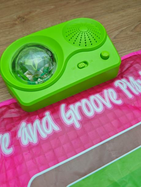 Tanečná podložka zippy mat and groove,