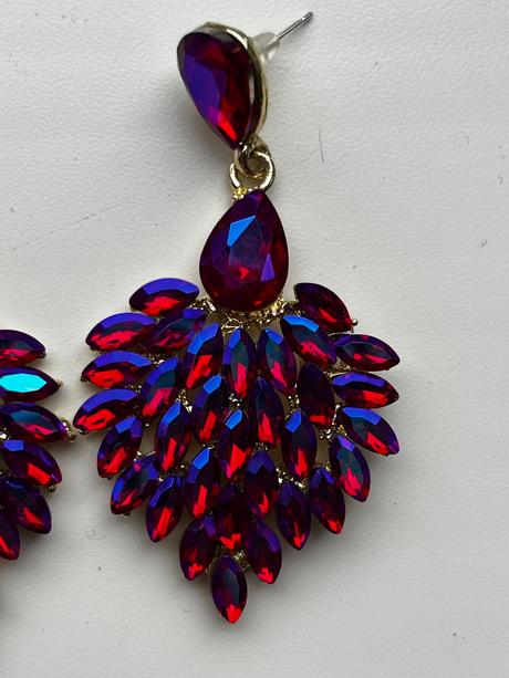 Kamienkové náušnice, 