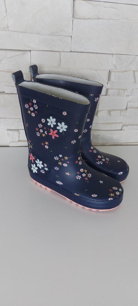 Gumáky, nelli blu,26