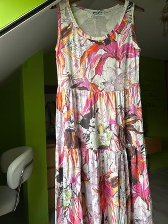 Tielkové farebné šaty, l