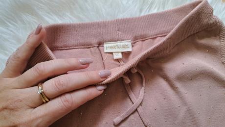 Pletené nohavice, pompdelux,122