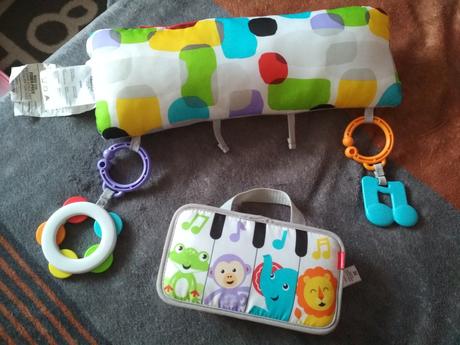 Klavirik fisher price, 