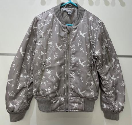 Prechodná bunda bombera, 122