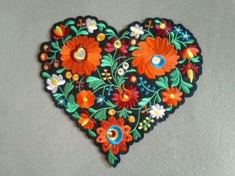Nažehľovačka kvetové srdce folk 20,5x21cm (nz458), 