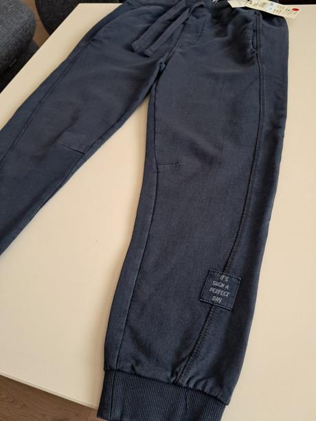 Tepláky reserved v.146/152, reserved,146 / 152