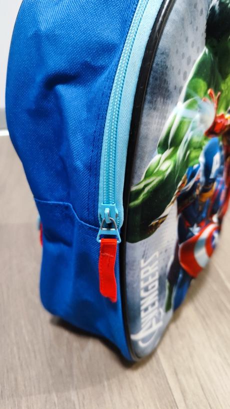 Ruksak avengers, 