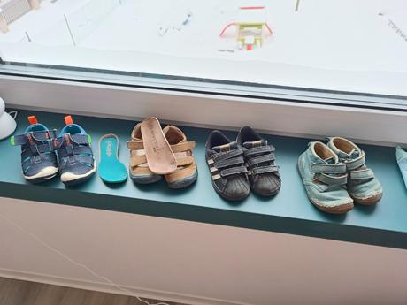 Balík topánok č.22, 22