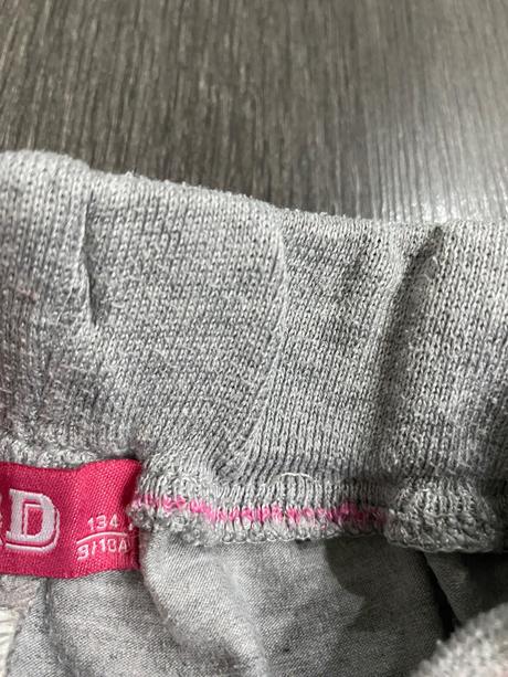 Dievčenské kraťasy velk.134, 134