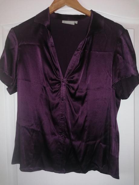 Hodvábna blúzka, 46