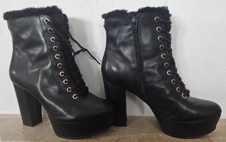 Kožené členkové čižmy guess, guess,40