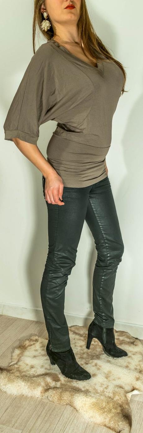 Kvalitné tričko/top rinascimento, s