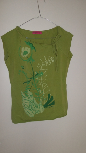 Elasticke zelene elegantne tricko s maslickou, m