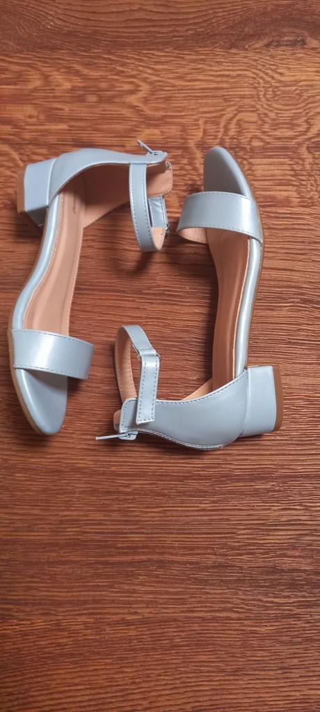 Graceland sandalky v. 32, graceland,32