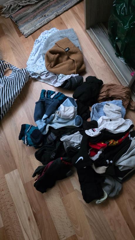 45 parov ponoziek 39/42, 