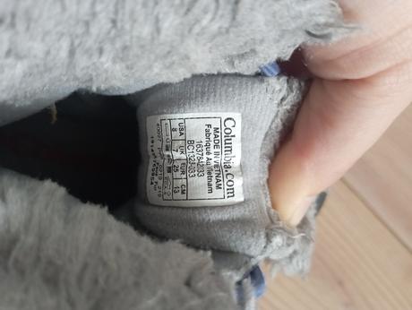 Snehule columbia, columbia,25