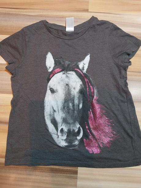 Tričko s koníkom 134, c&a,134