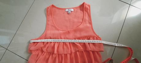 Šaty ružove volanove, s