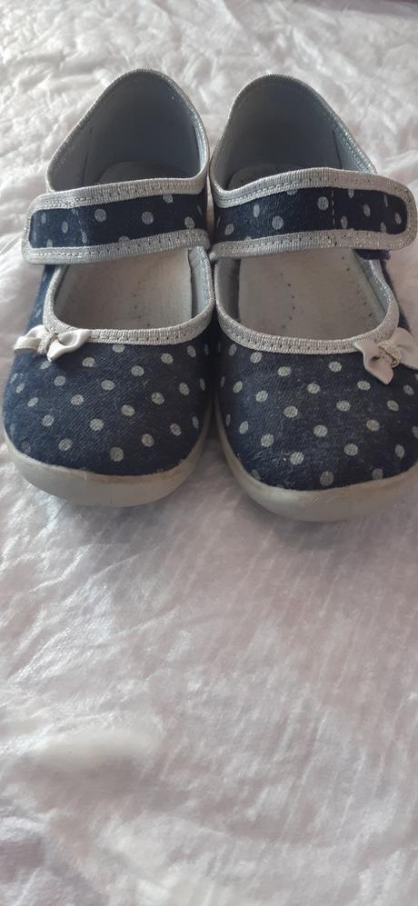 Balerínky, roháčan,32