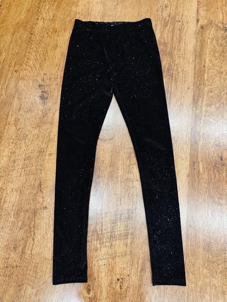 Trblietavé legíny, 158