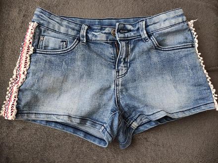 Riflové kraťasy, c&a,146
