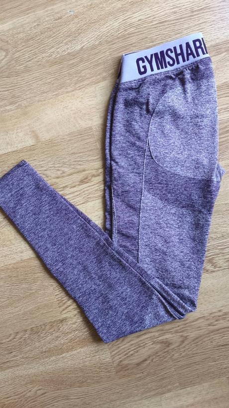 Legíny na cvičenie, 36