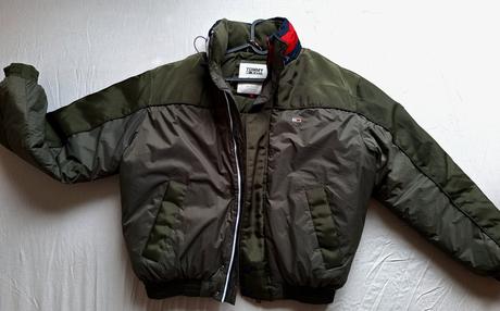 Zimná bunda tommy jeans th, veľkosť s, tommy hilfiger,s