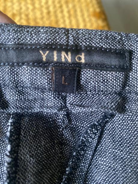 Elegantné nohavice s pukmi, l