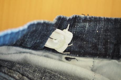 Dievčenské  rifľlové kraťasy pod kolená, 128