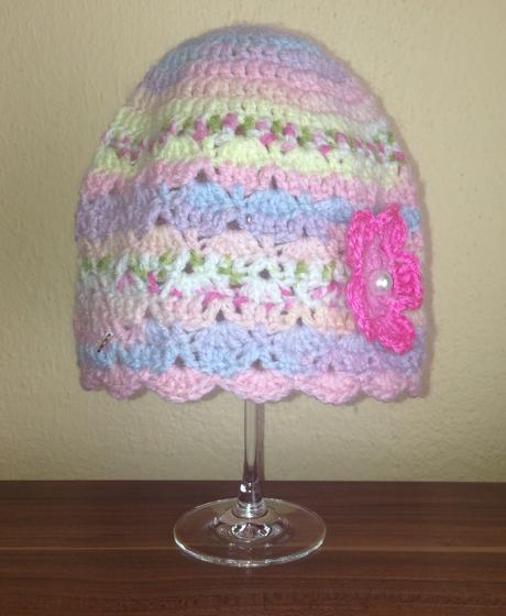 Handmade pestrofarebná čiapočka, 80