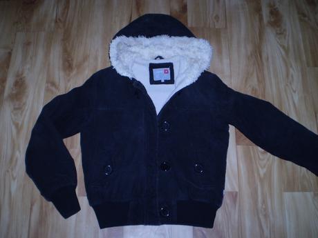 Mančestrová bunda-gate, 164