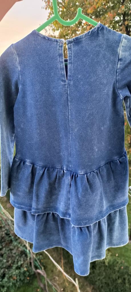 Šaty la bambola, 104