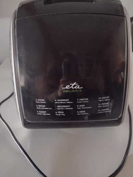 Pekárnička eta, eta