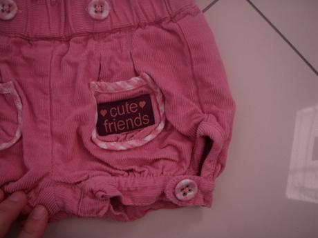 Málo nosene značkové smile, 56