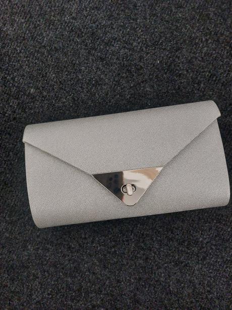 Slávnostná kabelka,