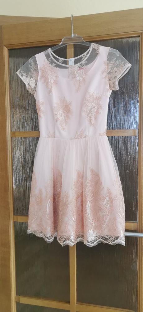 Spoločenské šaty, 36