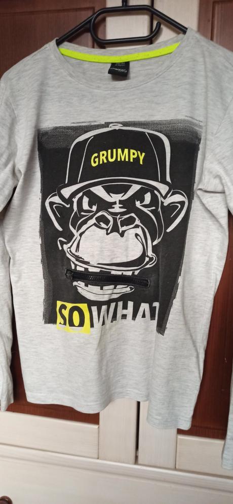 Tričko so zipsom, chapter young,164