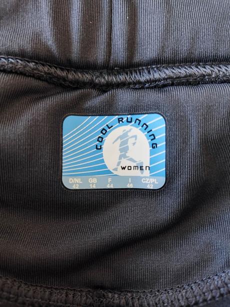 Športové nohavice, 42