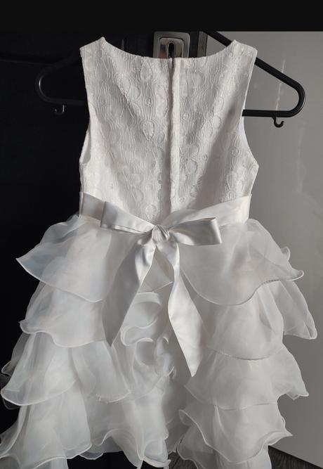 Šaty pre družičku, 116