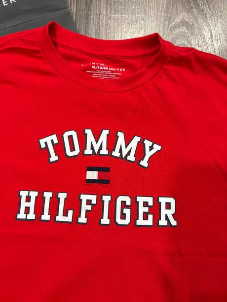 Tommy hilfiger tričko velkost m, tommy hilfiger,m