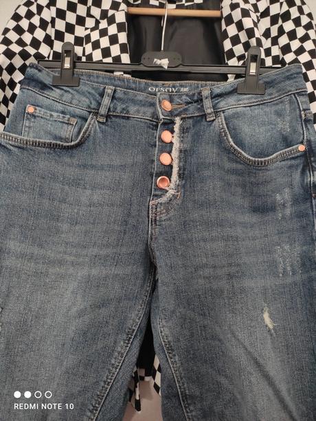 Gilrfriend, orsay,38