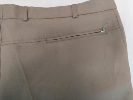 Pánske hnedé kraťasy, comfort, obvod pása 104 cm, 28