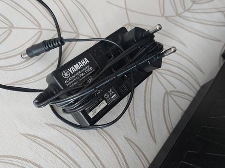 Yamaha psr f50 klavesy,