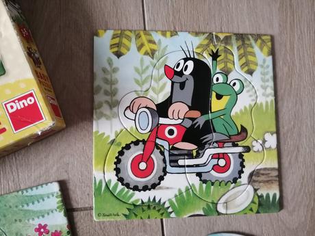 Dino baby puzzle krtko na lúke 3,4,5 dielikov,