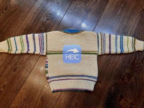 Ručne pletený pulover v.116 - nový, 116