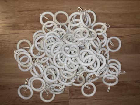 104 ks krúžkov na záclony,