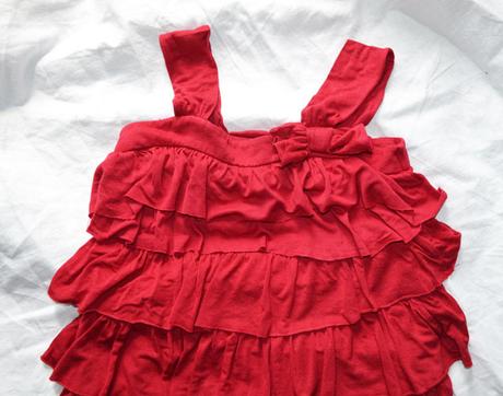 Červené volánové šaty, next,122