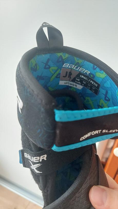 Lakte hokejove, bauer,s