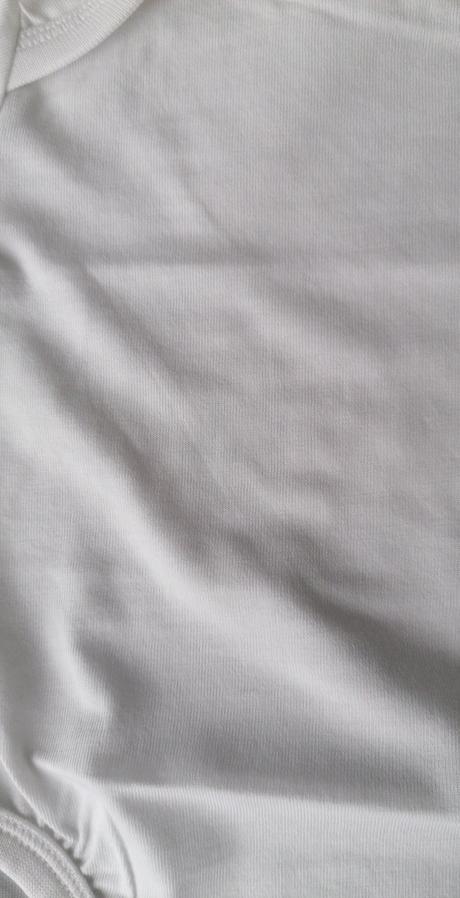 3 balenie bodyciek, reserved,56