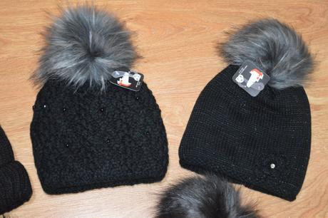 Čiapka s bohatým brmbolcom, 34 - xxxl