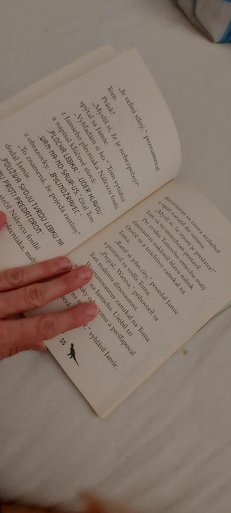 Krásna knižka t-rex a obrovské dobrodružstvo,